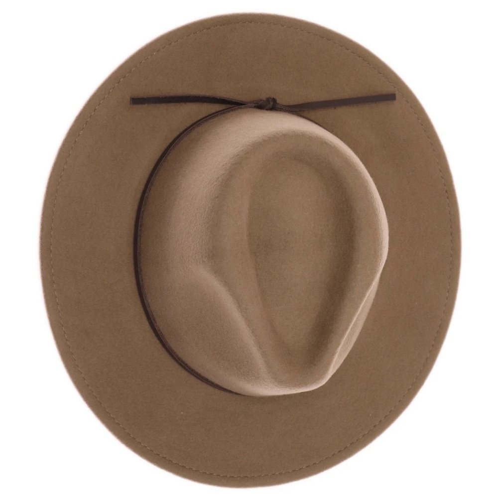 NEW beige ribbon felt CC hat
